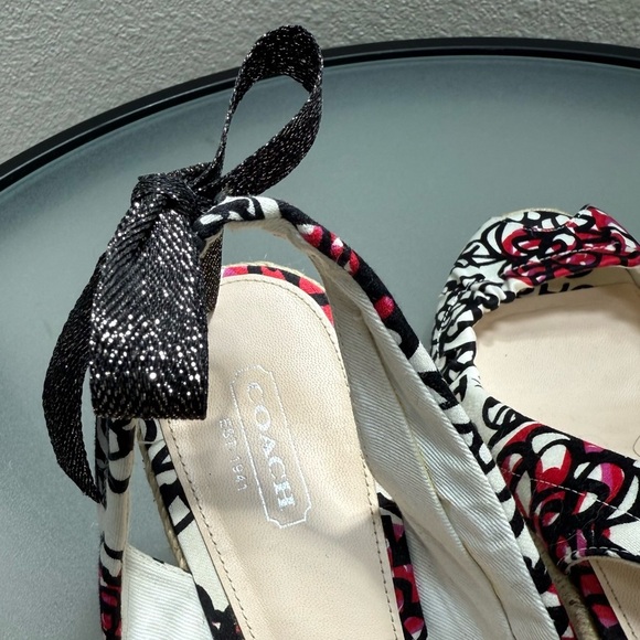 COACH White and Black Maritza Poppy Flower Cunha Espadrilles Sandals Size 8.5 - Picture 9 of 9